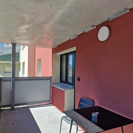 Via Surpunt - Florentina- 3 Apartment