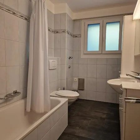 Flora - Sunflower Lägenhet