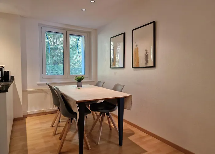 شقة Flora - Sunflower *