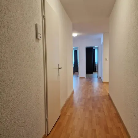 Flora - Sunflower Apartman *